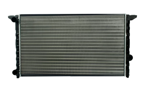 Radiador Automotríz Volkswagen Golf Jetta A3 Derby Cabriolet Cabrio T/M 92-02