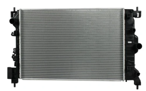 13247 Radiador STD (Con Ganchos) Chevrolet Sonic 2012-2019
