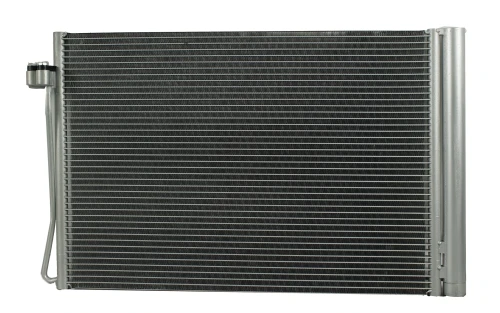 Condensador Automotriz BMW 750 Series 545I M6 M5 Alpina B7 760 Series 650I 06-08
