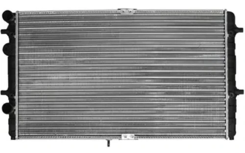 Radiador Automotríz Volkswagen Derby Golf Jetta Polo Ibiza T/M 98-02