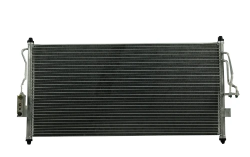 Condensador Automotriz Nissan Scala 06-13