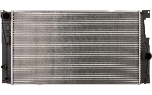 13353 Radiador STD BMW 520i 2014-2016