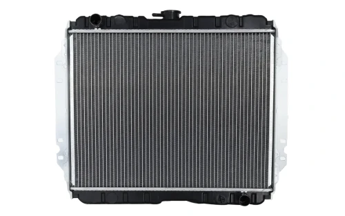 220-0629-01 Radiador STD (Toma Superior Izquierda) Chevrolet LUV 1997-2005