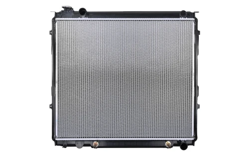 2376 Radiador AUT Toyota Sequoia 2001-2007